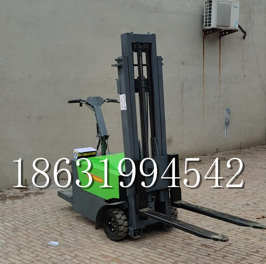 林州市优程全电动叉车插腿式堆高车液压装卸车1.5吨升高小型站驾式铲车